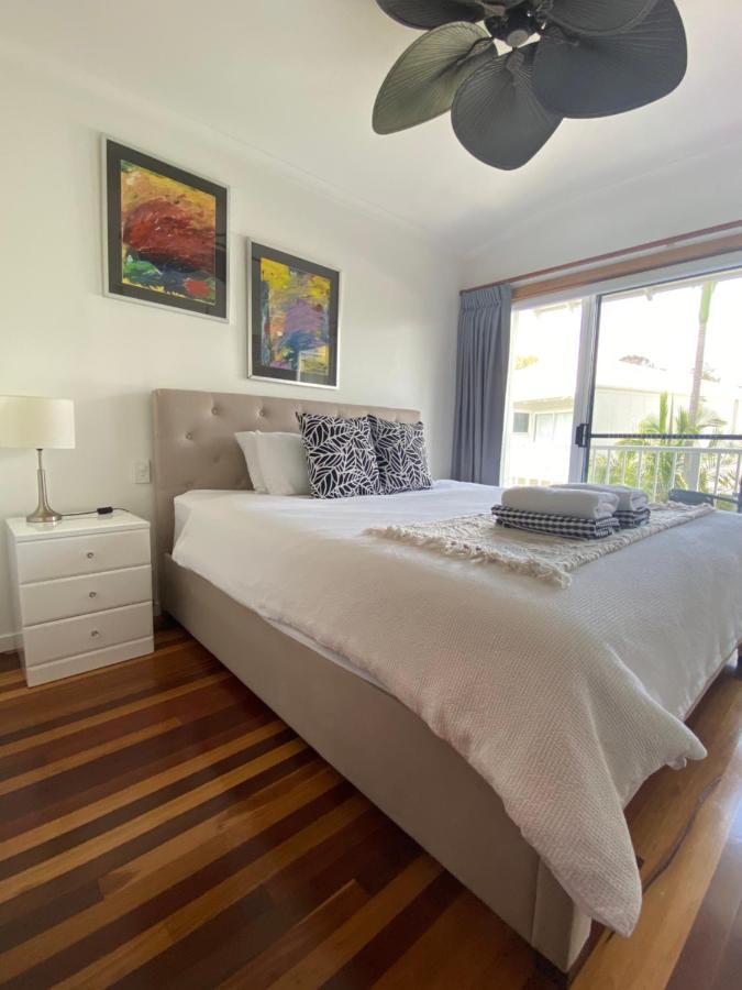Luxury Top Floor Sunset Villa Noosaville Exterior photo